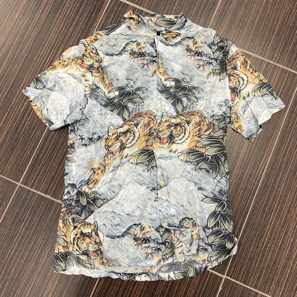 All Saints 'CHOKAI' PRINTED Tiger SHIRT - Picture 4 of 7